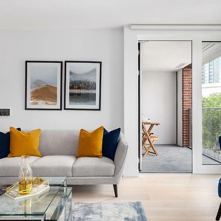 Two Bedroom Serviced Apartment With Balcony In Weymouth Building, Deacon Street London Exterior foto