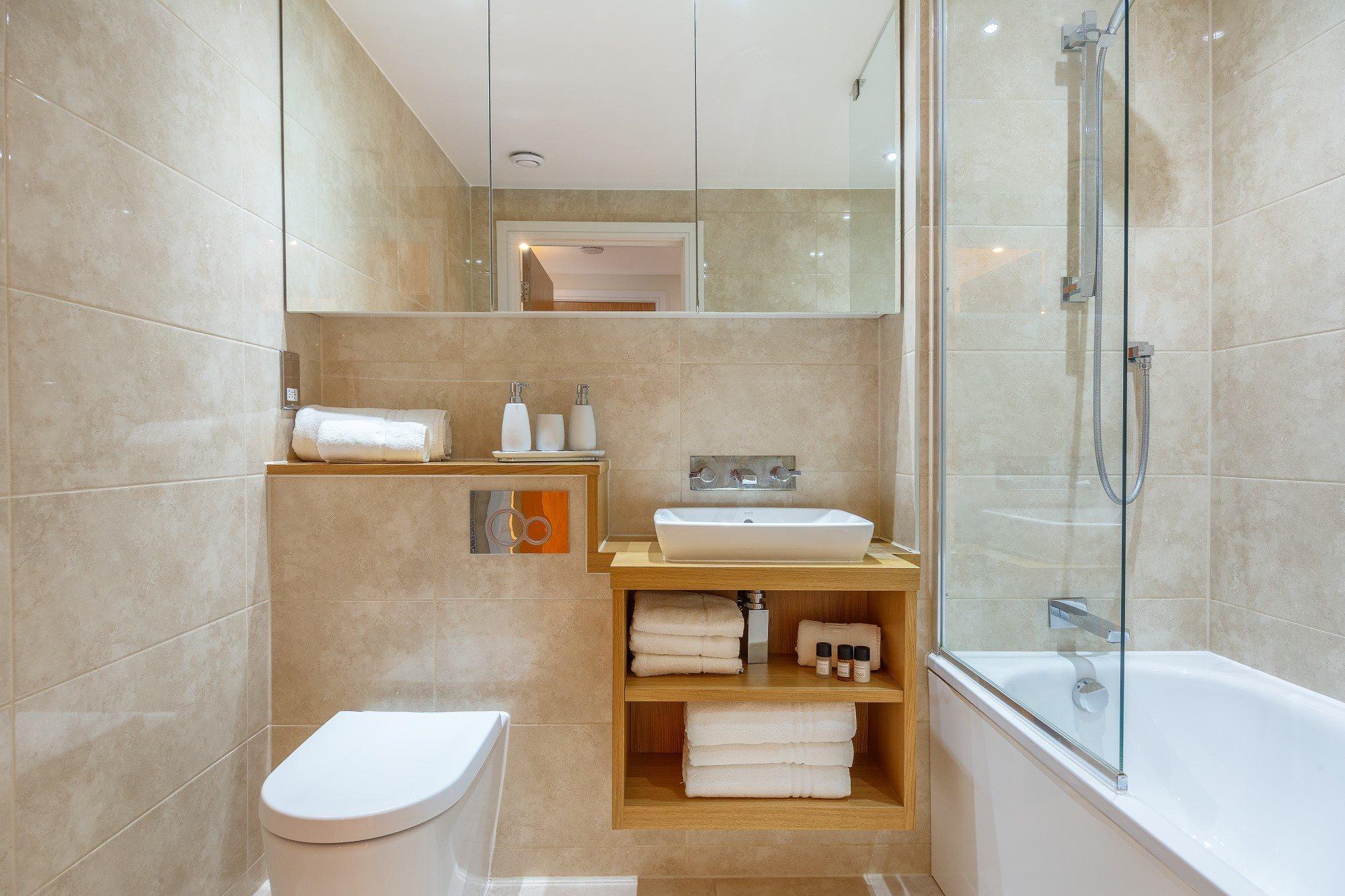 Two Bedroom Serviced Apartment With Balcony In Weymouth Building, Deacon Street London Exterior foto